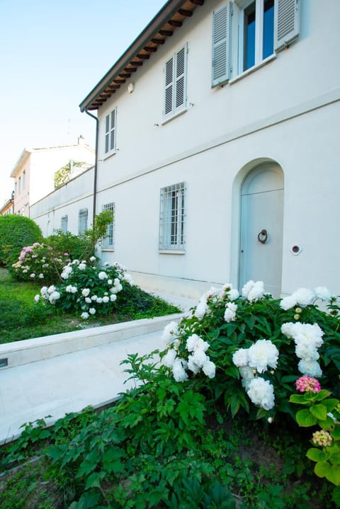Au petit jardin Vacation rental in Ravenna