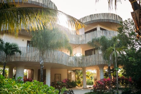 Property building, Garden