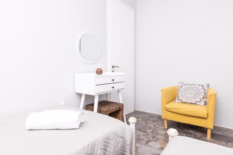 A flower house Chalet in Corfu