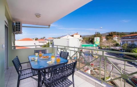 Lena Apartments 3 Apartment hotel in Thasos