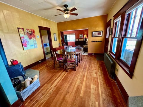 Dining area, Bedroom, flat iron