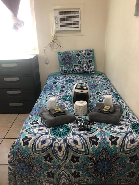 Crown Inn & Suites Apartment hotel in Casa De Oro-Mount