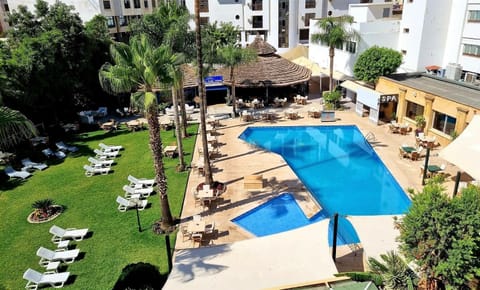 Garden, Swimming pool