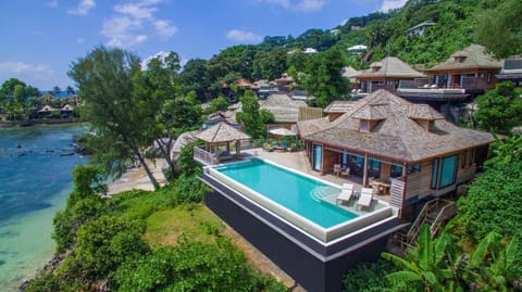 Property building, Pool view, Sea view, Swimming pool