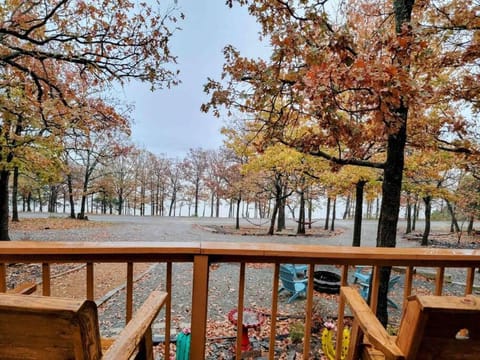 Bristow Blue - Lake front with Boat Ramp Access!! House in Eufaula