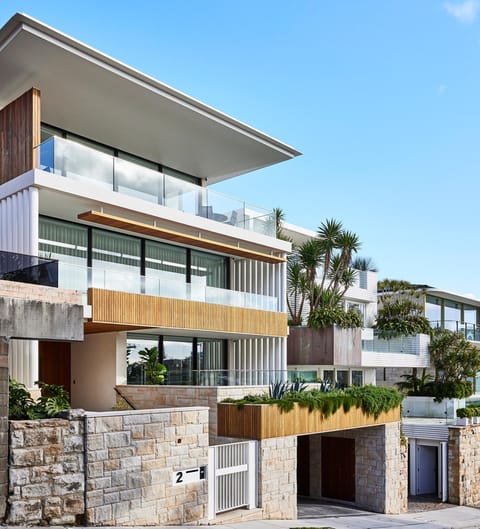 Property building, Day, View (from property/room), Balcony/Terrace