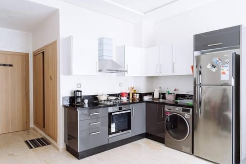 Coffee/tea facilities, Kitchen or kitchenette, pet friendly, dryer