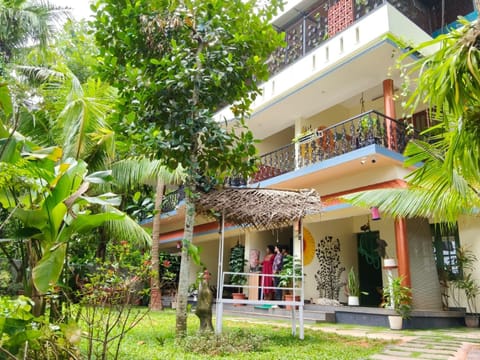 Property building, Garden