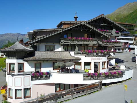 Pension Wendlhof Bed and Breakfast in Obergurgl
