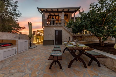 Property building, Patio, Day, Night, BBQ facilities, Garden, View (from property/room), Balcony/Terrace, Dining area, Guests