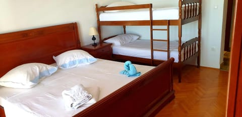 Villa Nikola - Rina Apartment in Brela