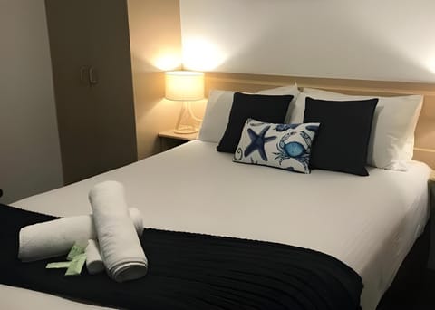 Abu Dhabi Centre - Unique Room Hostel in Abu Dhabi