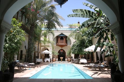 Facade/entrance, Swimming pool, Swimming pool