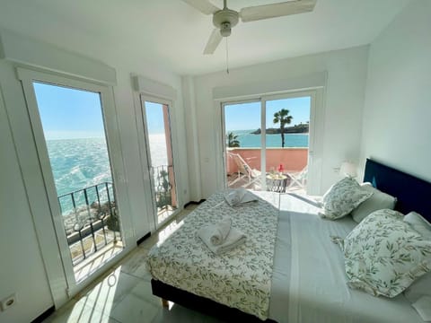 Bedroom, Sea view