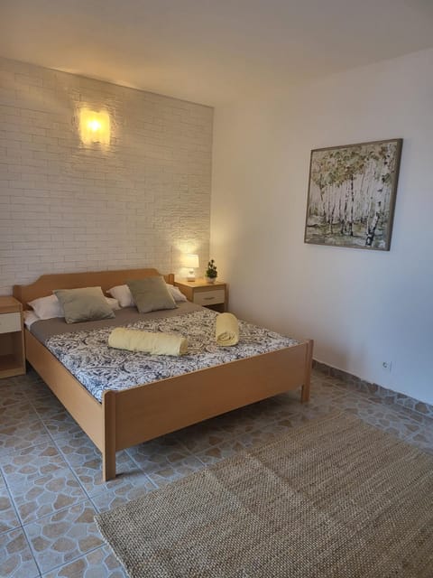 ApartmaniinPrimosten Apartment in Šibenik-Knin County, Croatia