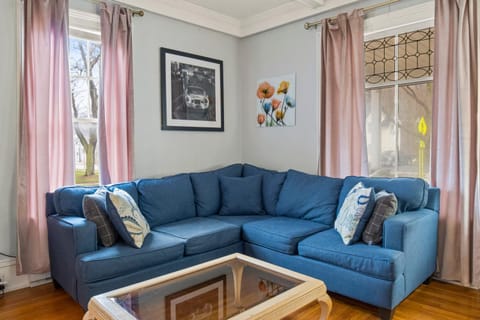 Great Location! Colleges! Hiking! Ithaca Commons! House in Watkins Glen