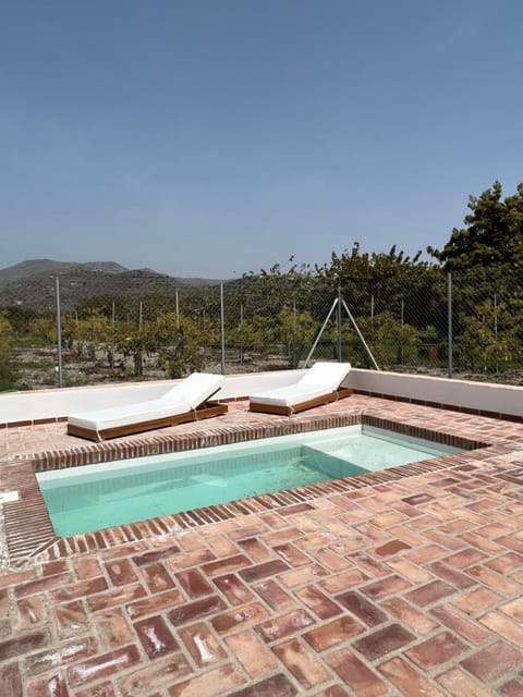 Natural landscape, Mountain view, Pool view, Swimming pool, sunbed