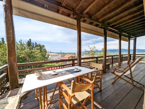 Day, View (from property/room), Balcony/Terrace, Dining area, Sea view