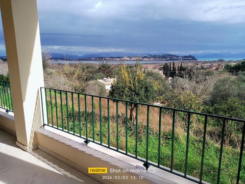 Natural landscape, View (from property/room), Balcony/Terrace