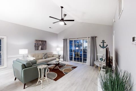 Riverwalk 301 Apartment in Socastee