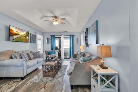 4722 Surf Street 3BR 2 Full Bath House in North Myrtle Beach