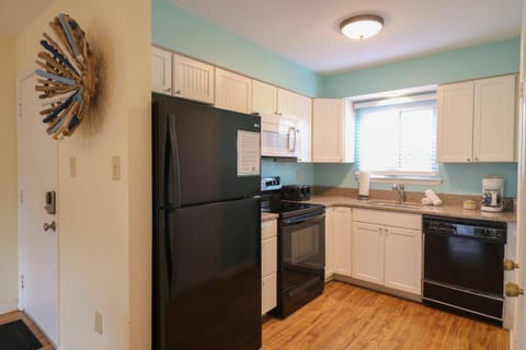 Lighthouse Retreat 9A House in Tybee Island