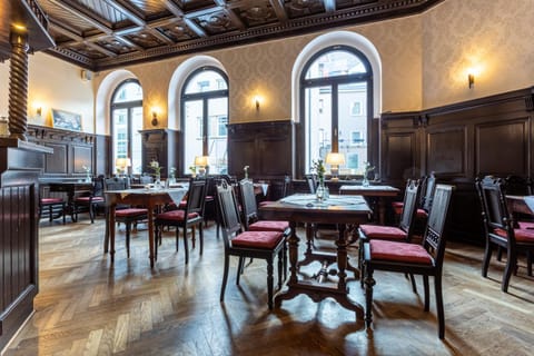 Restaurant/places to eat, Breakfast