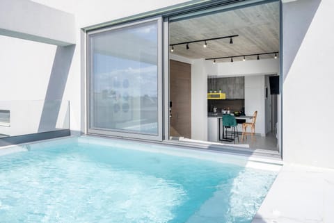 Pool view, Swimming pool, Swimming pool