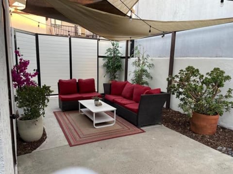 The Heart of Belmont Shore House in Belmont Shore