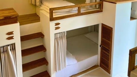 bunk bed