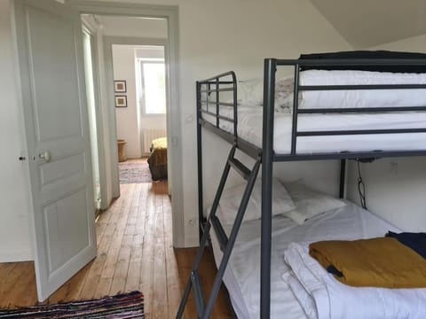 Jolie maison en pierre avec parking privé House in Carnac