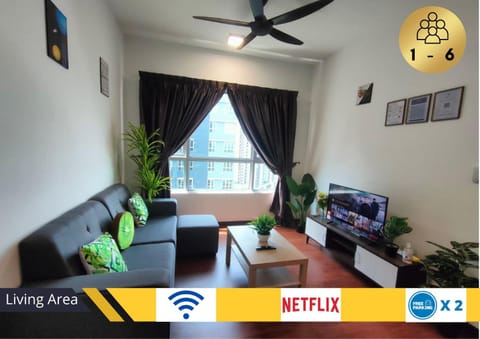 Communal lounge/ TV room, TV and multimedia, Living room, Photo of the whole room, Seating area, Evening entertainment, Text overlay, fireplace, air conditioner