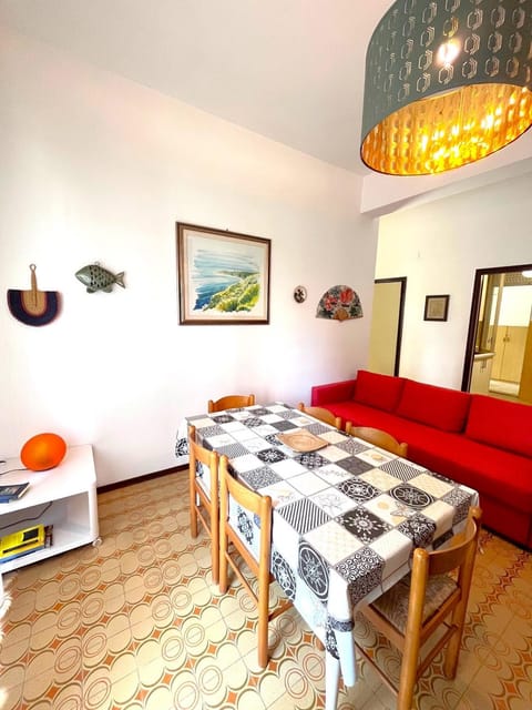 Trilo Stefano in residence con piscina, vicino al mare Apartment in Marcelli