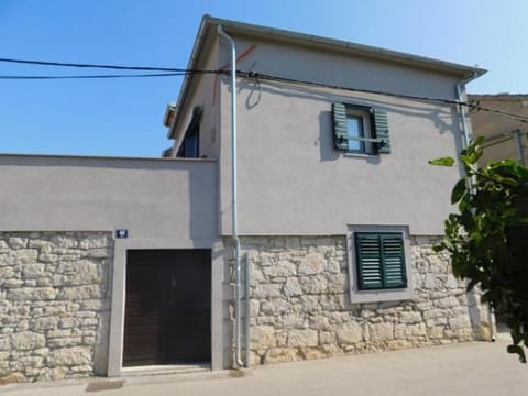 Nautica Apartment in Murter