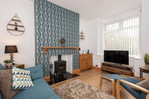 Living room, Seating area, flat iron