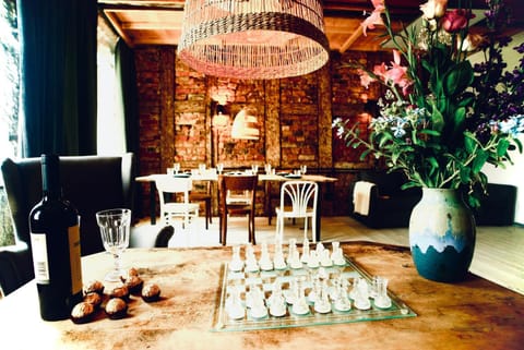 Living room, Seating area, Dining area, Bedroom