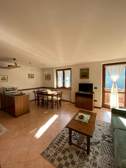 TV and multimedia, Seating area