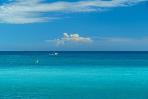 Day, Sea view