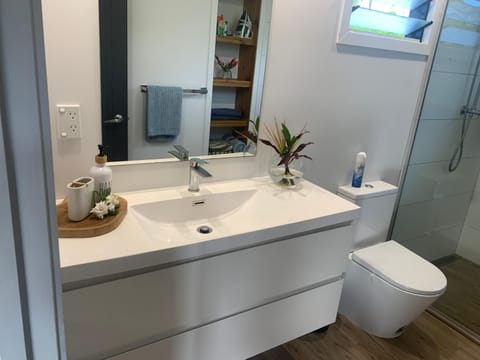 Konini Retreat Apartment in Arorangi District