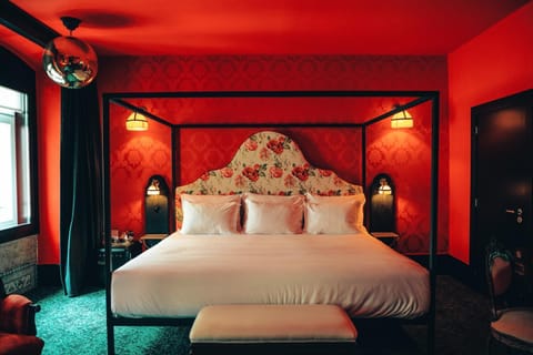 Bed, Decorative detail, Bedroom