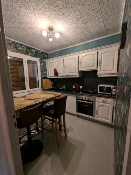 Maison atypique 5 couchages ,2 lits doubles et un lit simple ! avec un grand terrain !animaux bienvenus !wifi netflix écran plat 4k House in Vosges