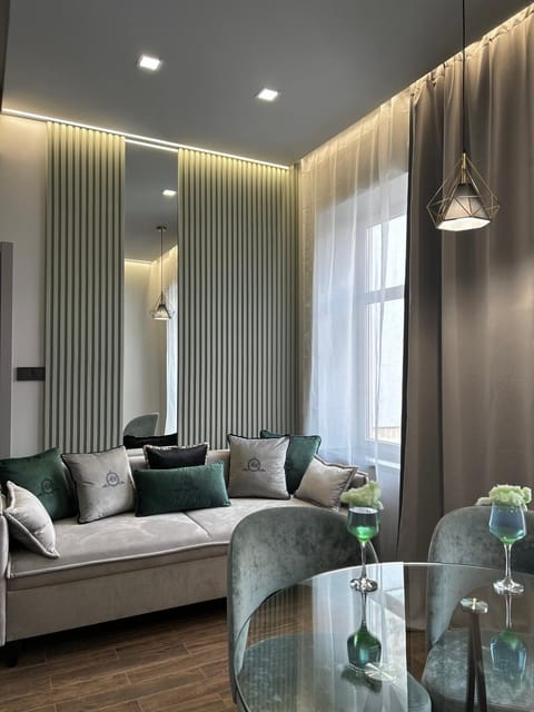 Living room, Photo of the whole room, Seating area