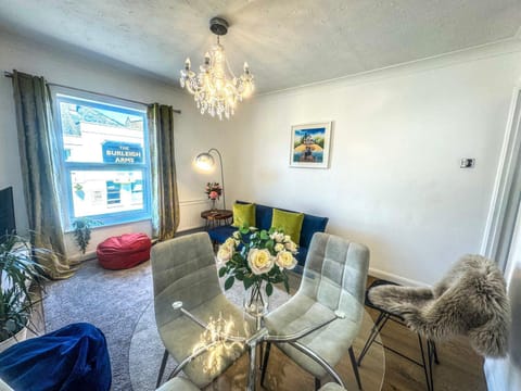 Central Cambridge Fig Tree house Apartment in Cambridge