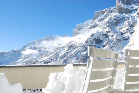 Day, Natural landscape, Winter, Balcony/Terrace, Mountain view