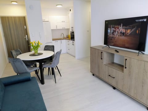 TV and multimedia, Dining area