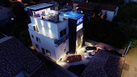 Property building, Night, Bird's eye view, Location