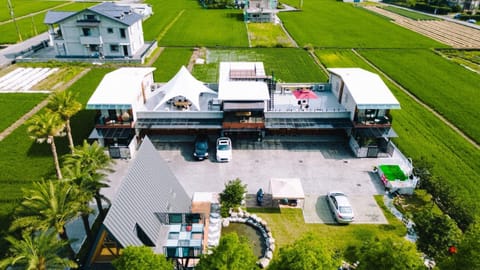 Property building, Patio, Day, Natural landscape, Bird's eye view, Garden, Garden view