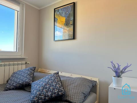 Van Gogh Room - 10 Minutes to Gdańsk Old Town & Sea Vacation rental in Gdansk