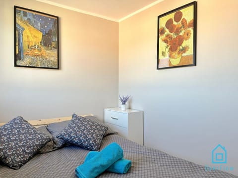 Van Gogh Room - 10 Minutes to Gdańsk Old Town & Sea Vacation rental in Gdansk