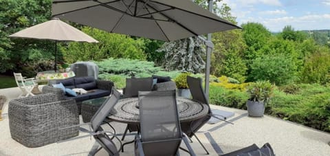 Patio, Balcony/Terrace